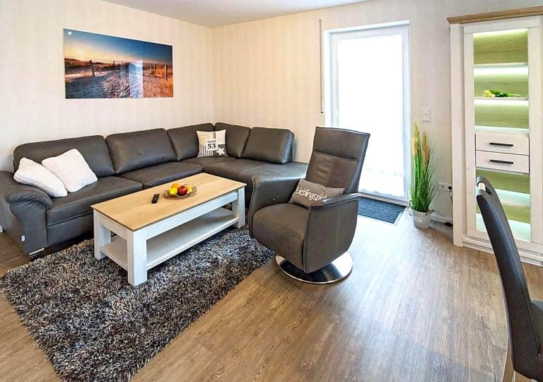 Wohnzimmer der Ferienwohnung Tillmanns Stadtlounge in Norden an der Nordsee